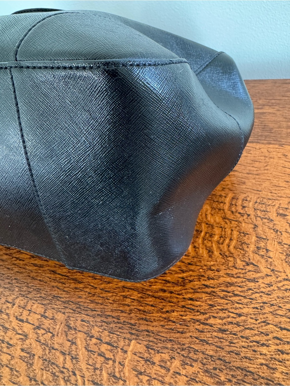 Tory Burch Robinson Double Zip Tote - Saffiano Leather - Picture 8 of 16